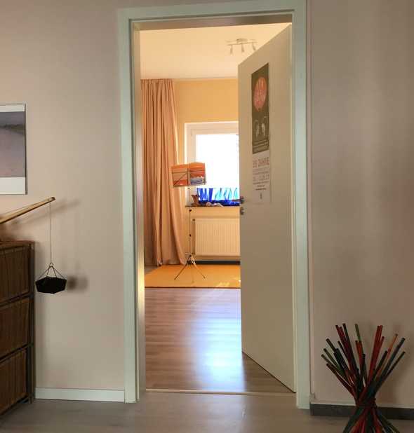 img 0416 praxis innen zugeschnitten